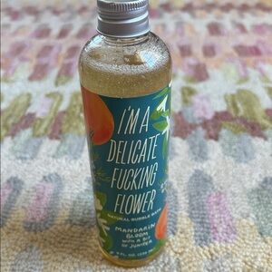 Blue Q I’m a Delicate F’ing Flower Natural Bubble Bath Mandarin Bloom NWT